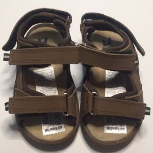 Brown Toddler Velcro Sandals Size 5/6